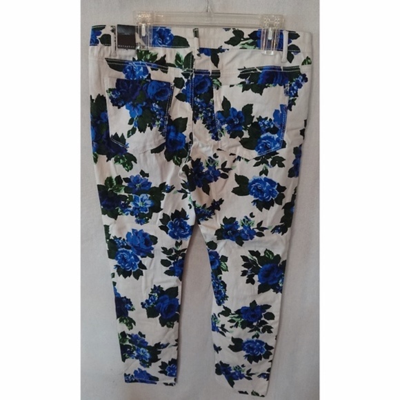 Vintage Soft Blue Floral Metaphor Pants - Picture 5 of 5